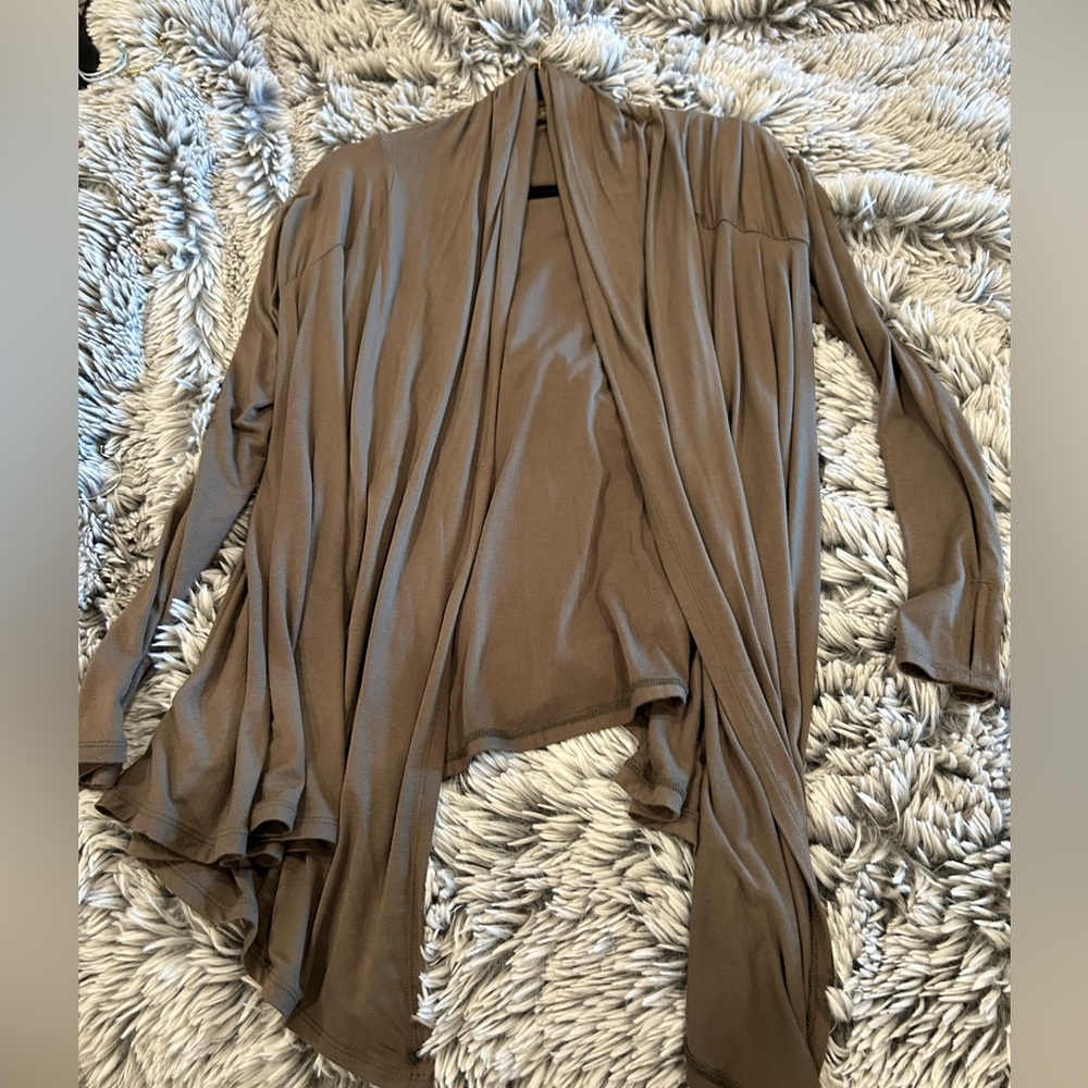 Savvi wrap top